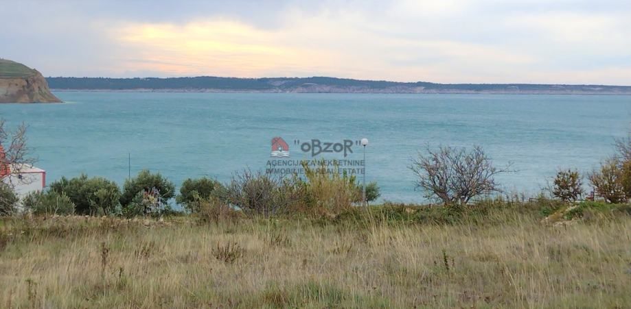 RTINA -Građevinsko zemljište 1375m2- POGLED NA MORE - Rtina, Ražanac
