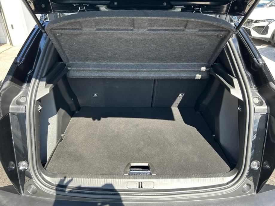 peugeot 2008 allure - hdi - 2022 - 130.000km - navi - reg 1 god !!! - slika 20