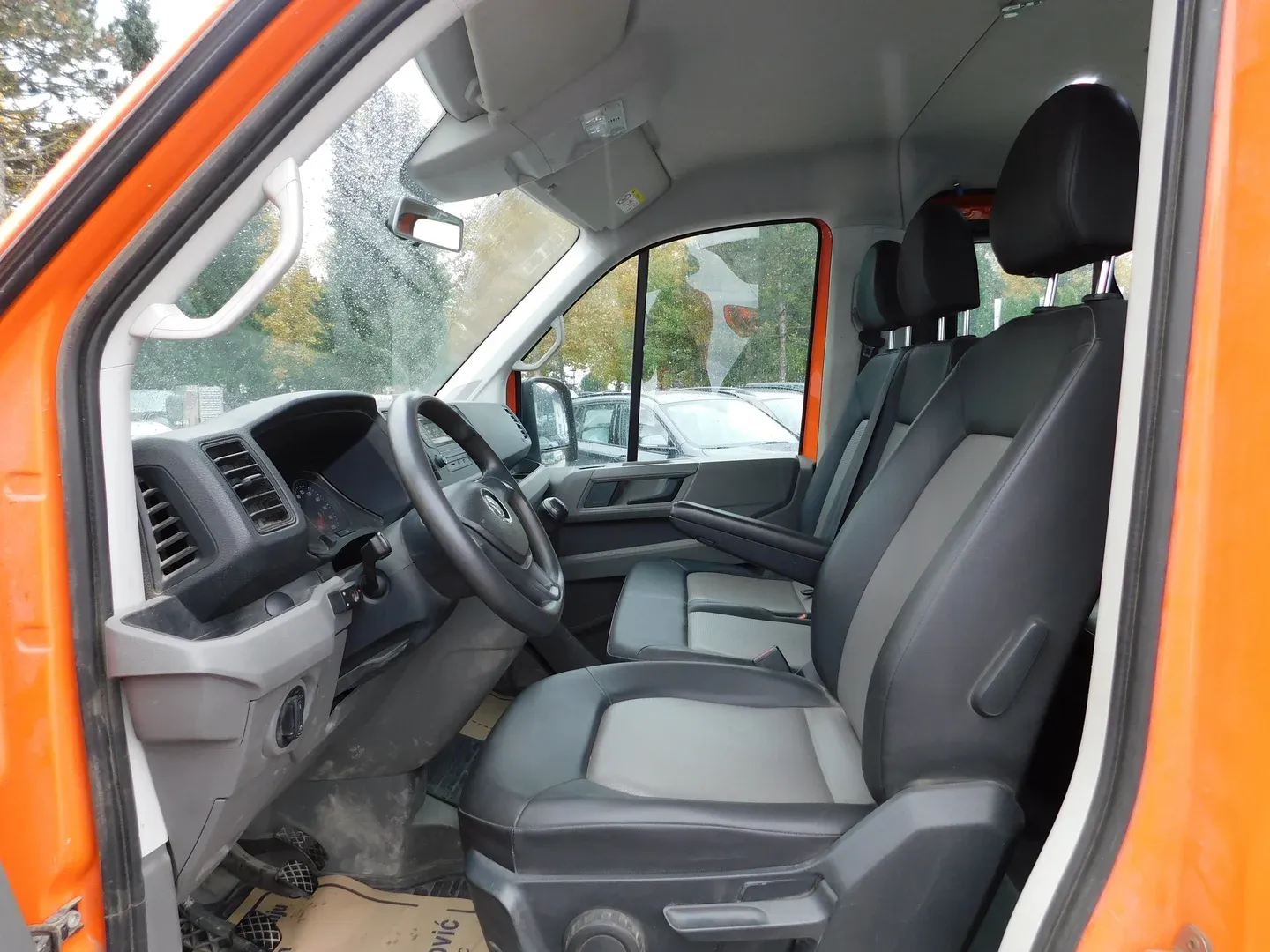 12567 vw crafter 35 - slika 10