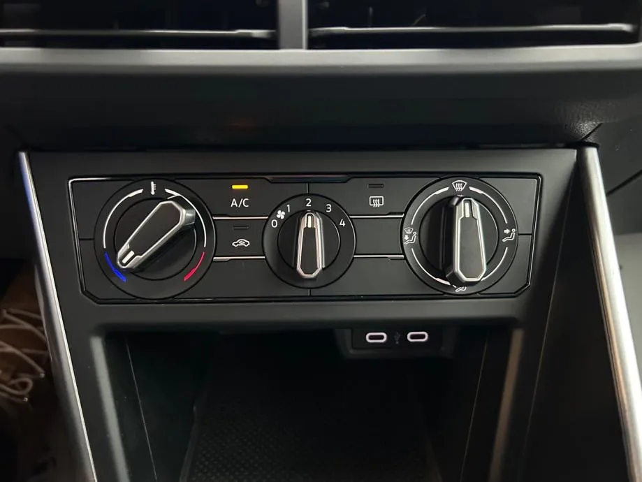 vw taigo 1,0 tsi dsg - 120000km - 2022 - garancija - servis - reg1god - slika 19