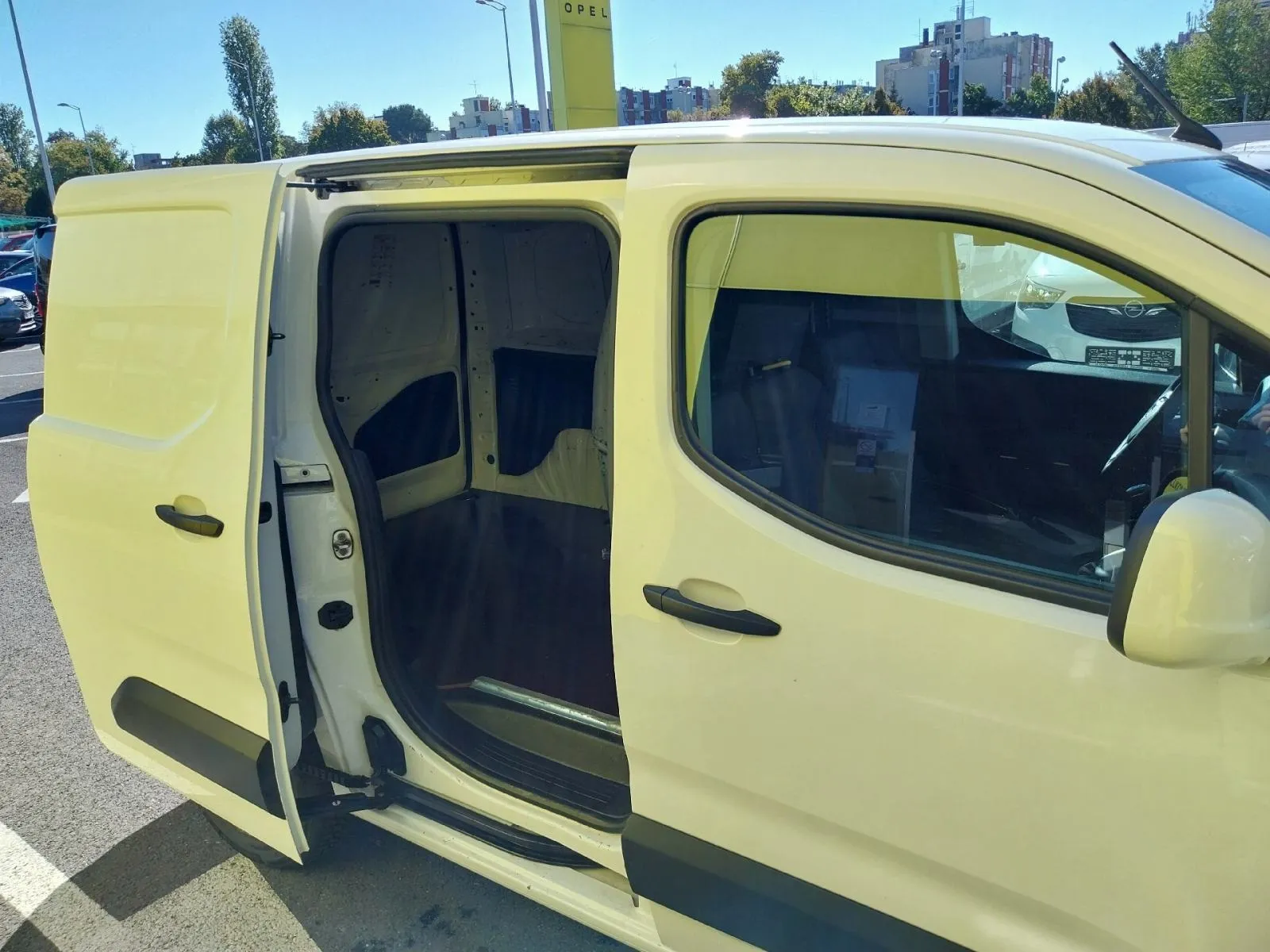 opel combo van l1h1 enjoy 1,5, 3 sjedala, 2021 god. - slika 13