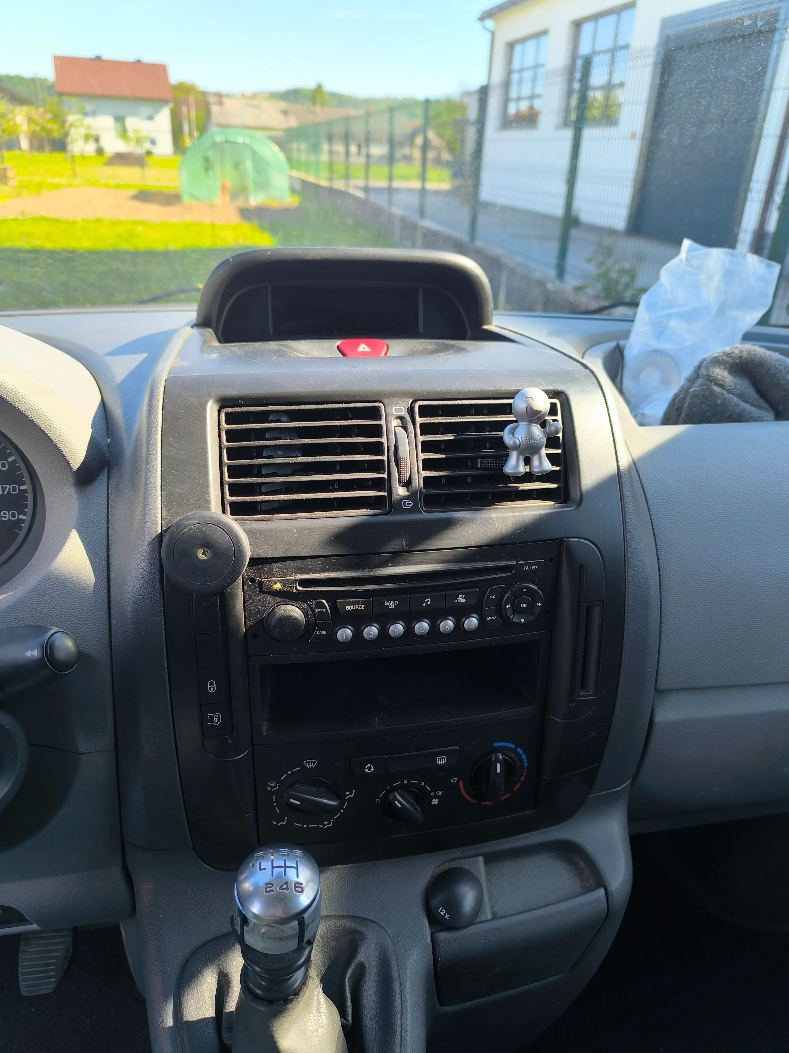peugeot expert 2.0hdi 2011g l2h2 - slika 7