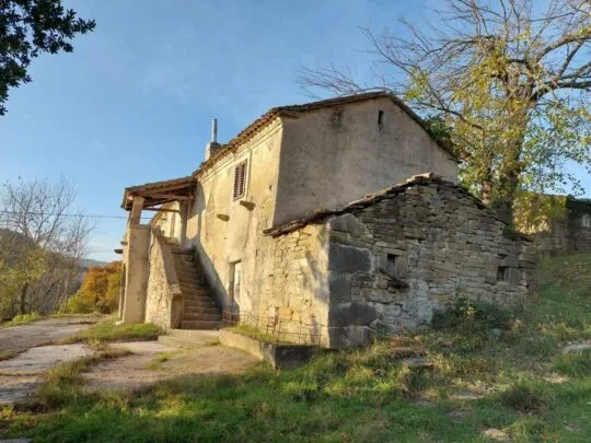 cerovlje, istarska kamena kuća s pogledom na zelenilo - slika 3