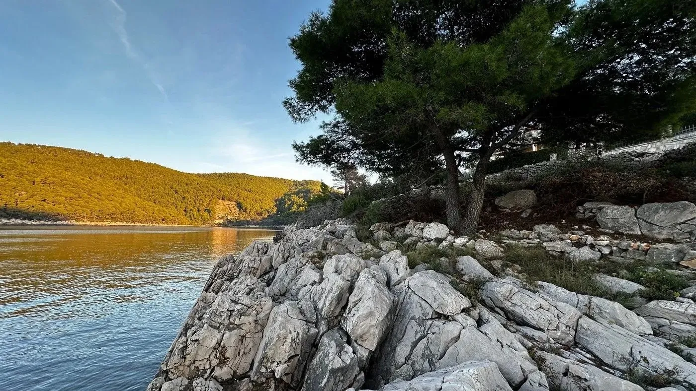 građevinsko zemljište na prodaju - vela luka - slika 2