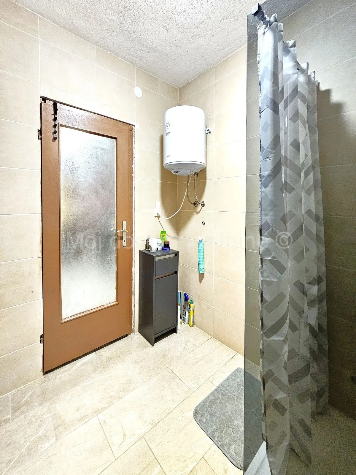vugrovec, samostojeća kuća, 236.98m2, okućnica 2746m2 - slika 9
