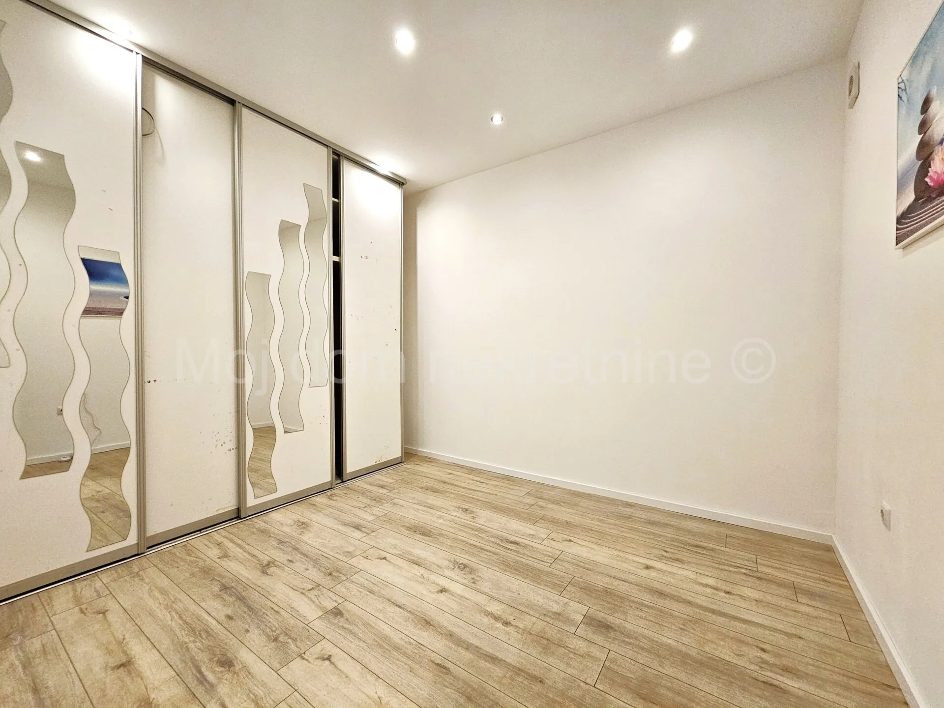 medveščak, rockefellerova, 3 soban stan s loggiom, 46.12m2 - slika 10