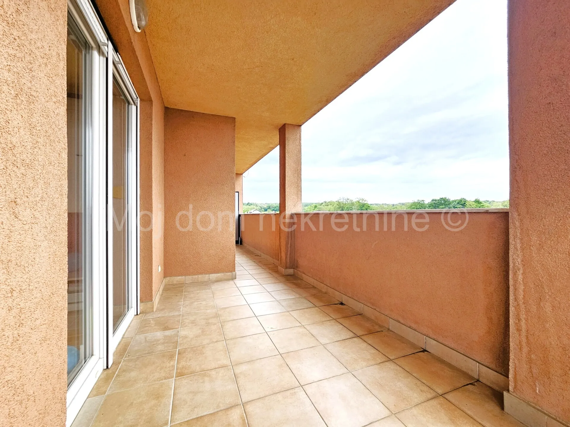 dugo selo, kopčevec, prostran 4 soban stan s terasom, 94.66m², pm - slika 7