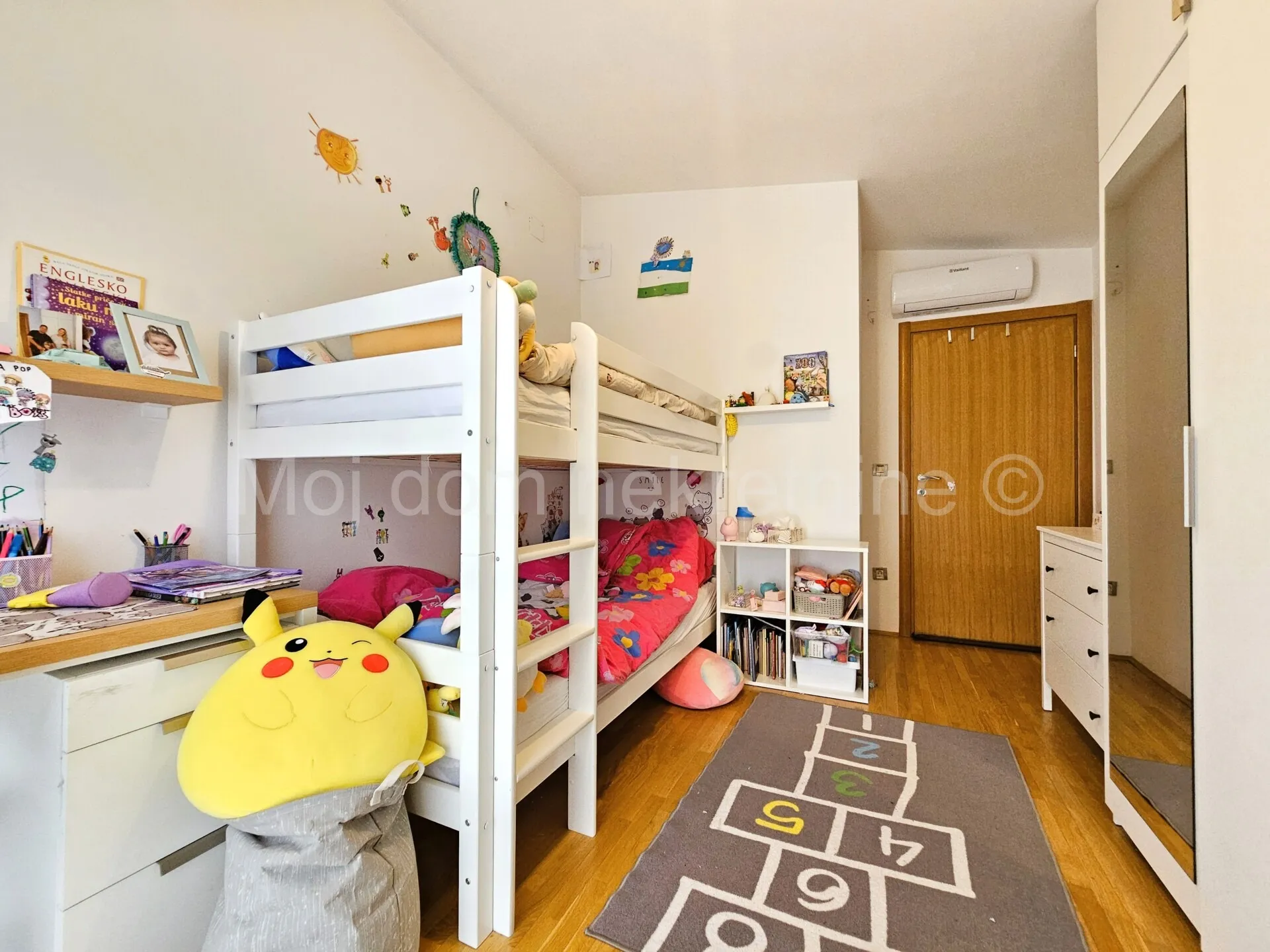 kraljevečki novaki, troetažni stan s vrtom i 2 pm, nkp 121.13m2 - slika 10