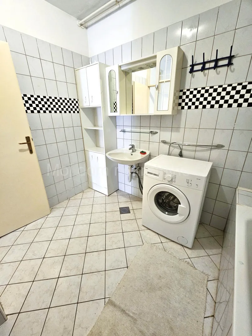 špansko, prostran 4soban stan, loggia, lift, 1.kat, 106,31m2 - slika 13