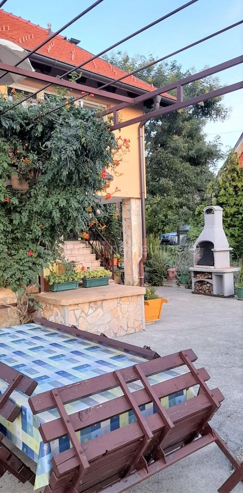 črnomerec,bijenik,kuća katnica s terasom,2pm,pogled na grad,286m2 - slika 15