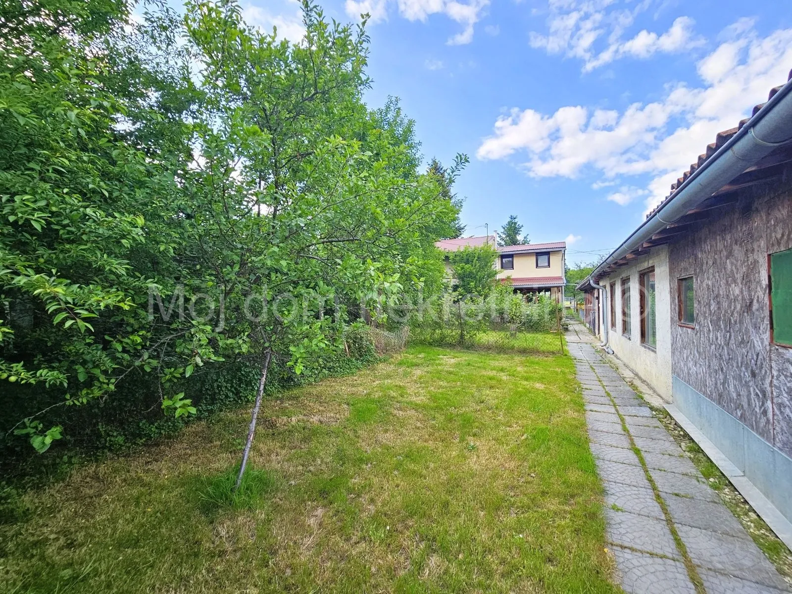 sesvetski kraljevec, samostojeća kuća, 137.65m2, okućnica 1003m2 - slika 3
