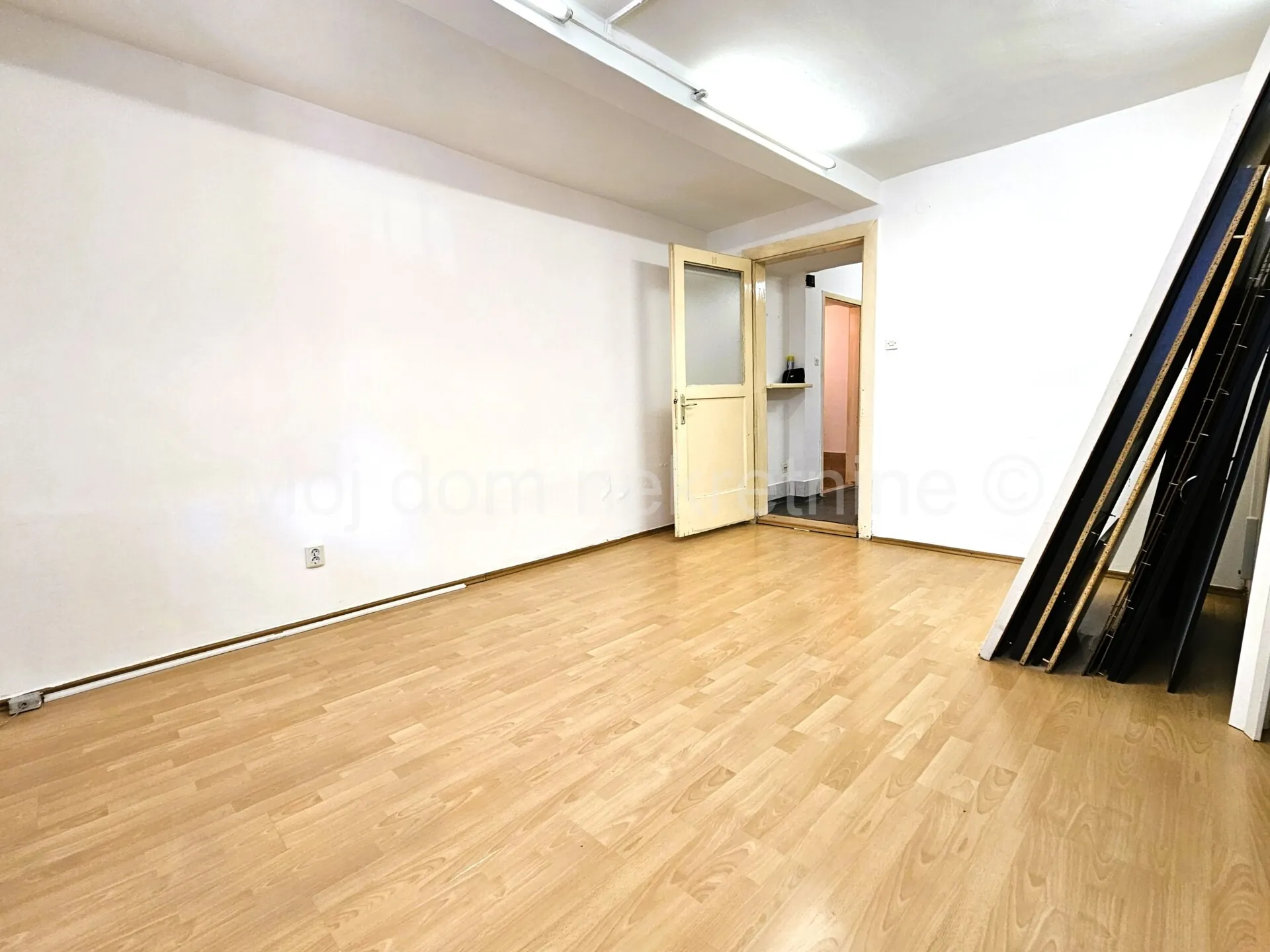 centar, ul.pavla hatza, 1soban stan, suteren, 42.75m2 - slika 3