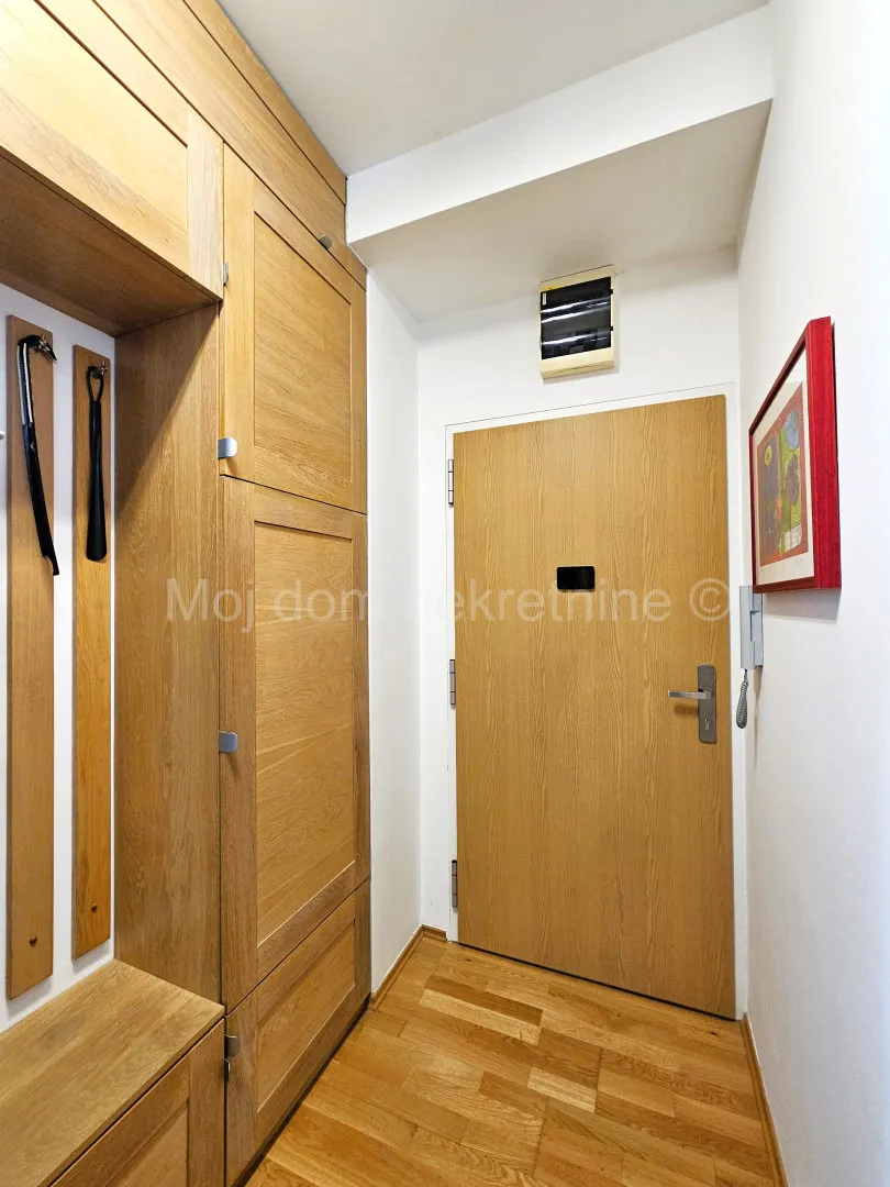 novi jelkovec, predivan 4 soban s loggiom, garaža s 2pm, nkp 95.17m2 - slika 19
