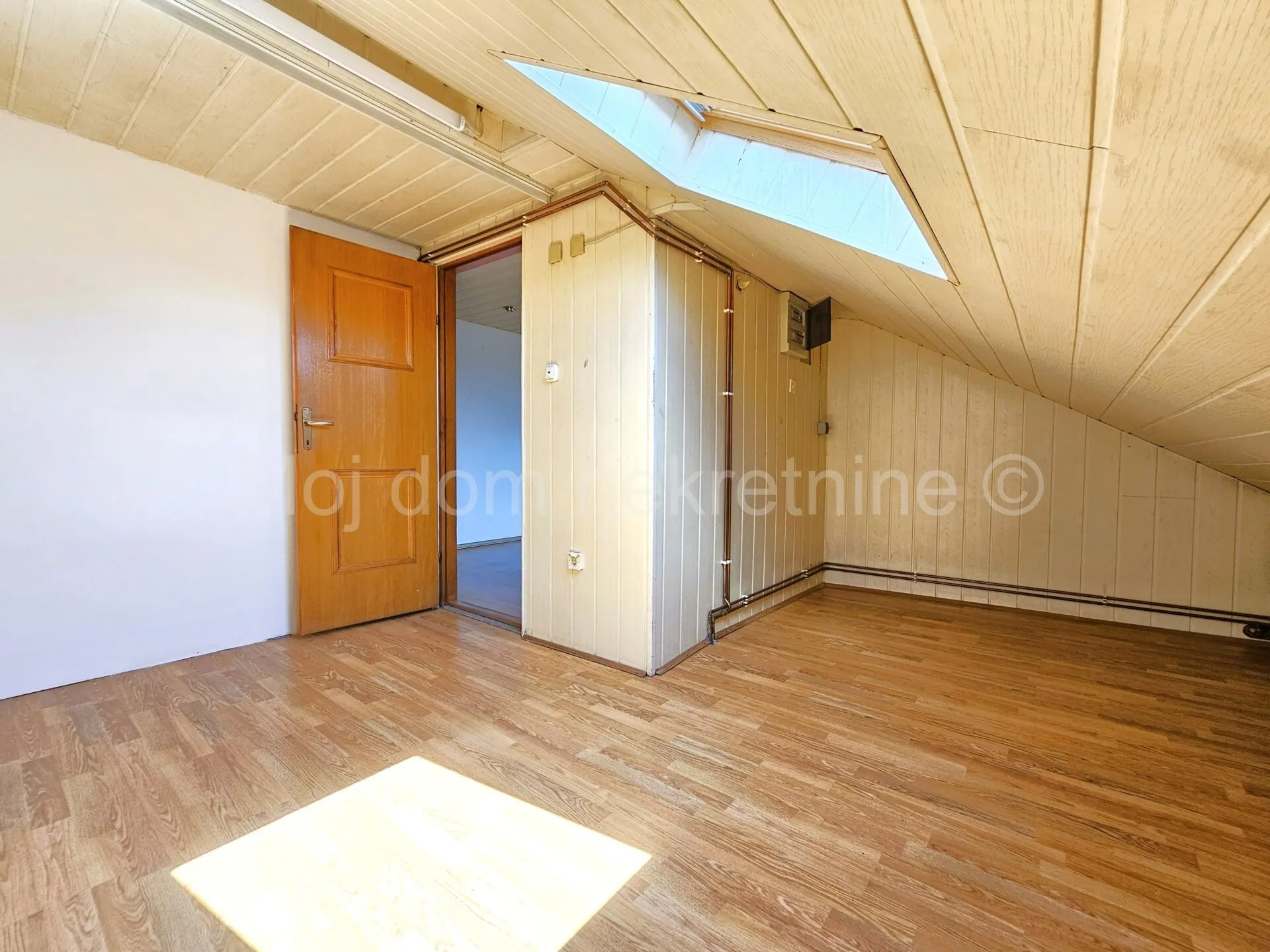 dugo selo, kuća s garažom i okućnicom od 446m2 - slika 14