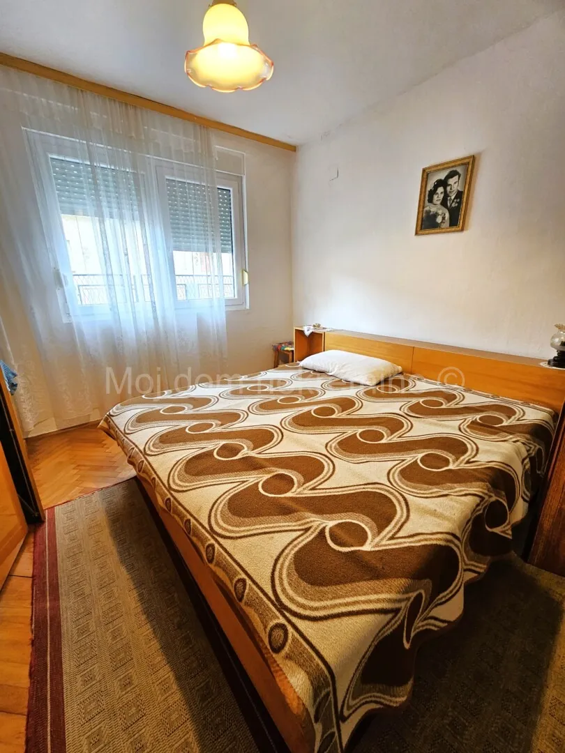 resnik, ledinečka, kuća katnica s terasom, garaža, 168.75m2 - slika 3