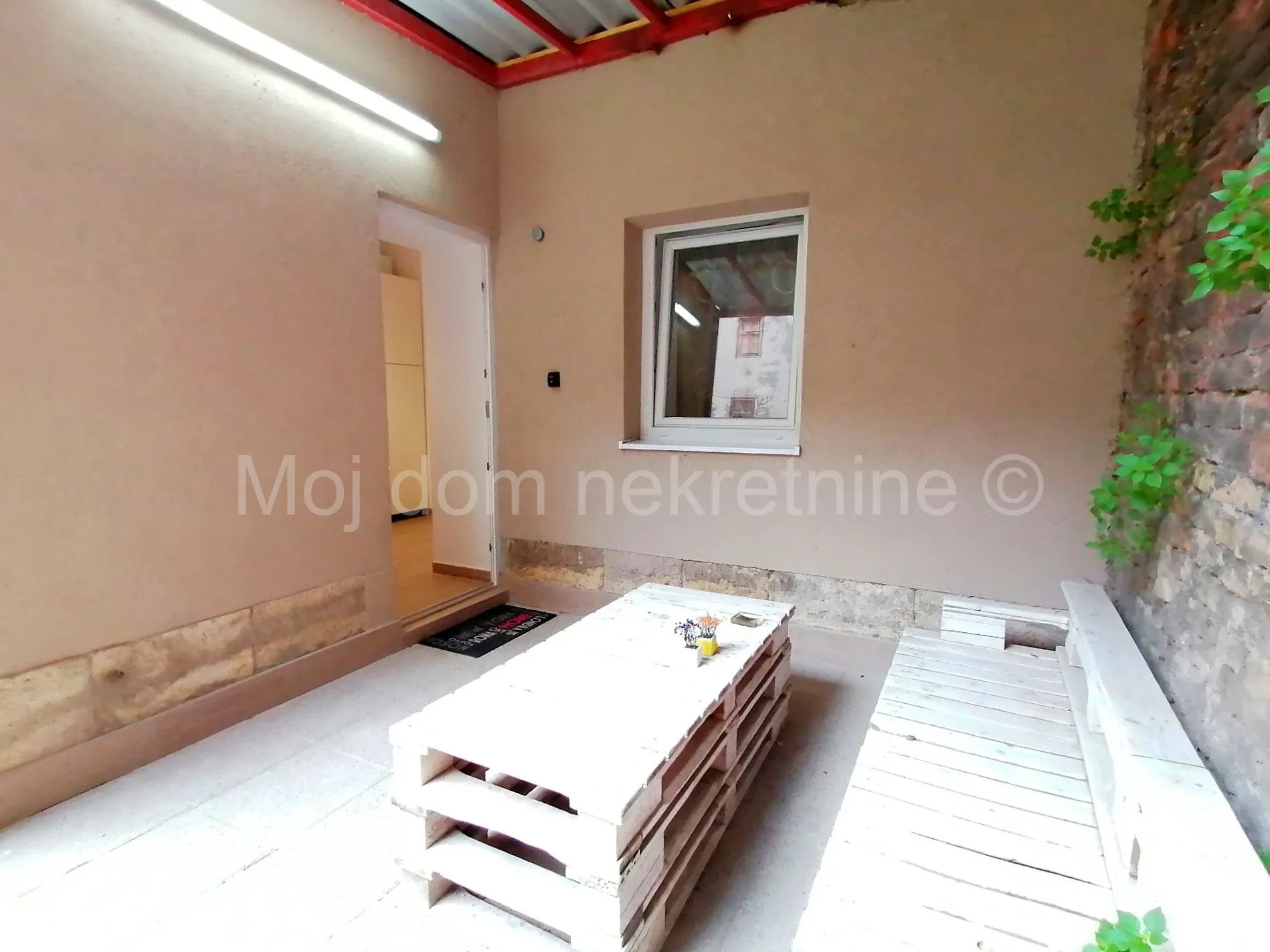 centar, palmotićeva, lijep 2 soban stan s izlazom na terasu, 47m2 - slika 6