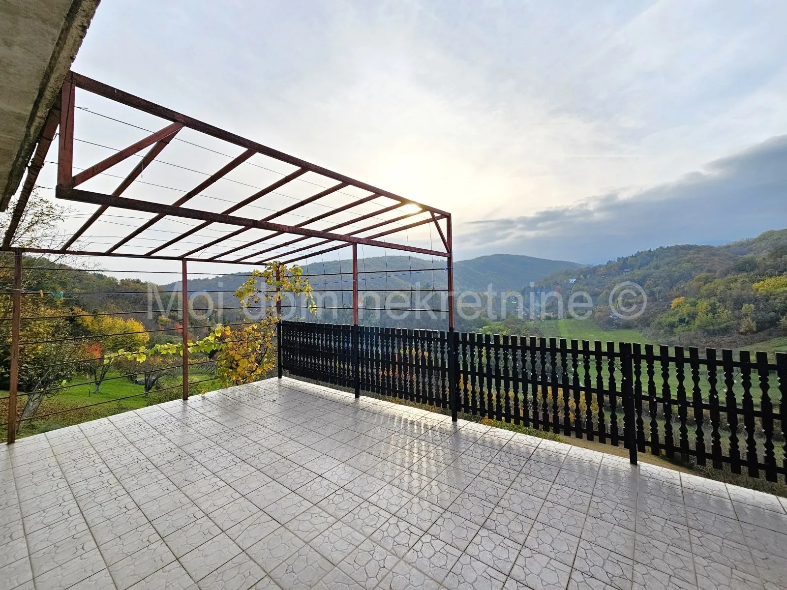 vugrovec, samostojeća kuća, 236.98m2, okućnica 2746m2 - slika 12