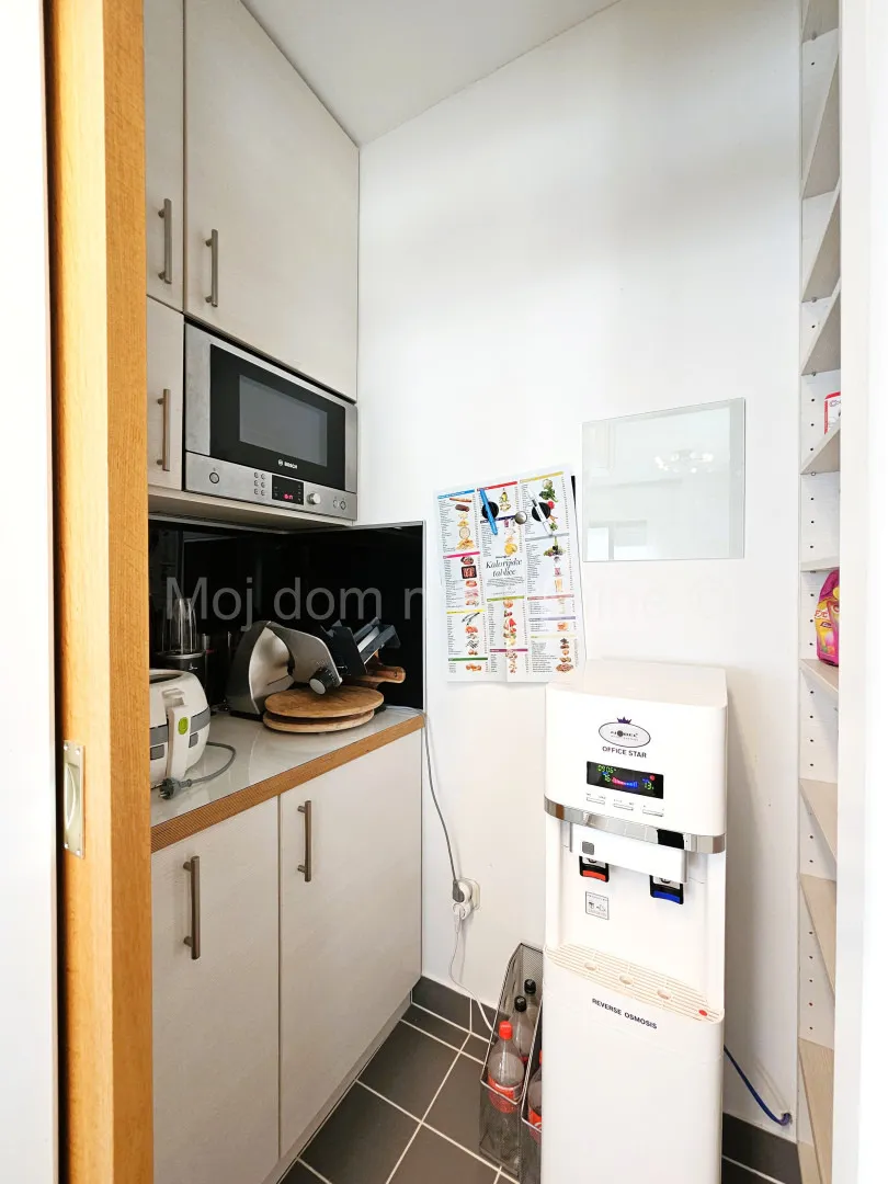 novi jelkovec, predivan 4 soban s loggiom, garaža s 2pm, nkp 95.17m2 - slika 6