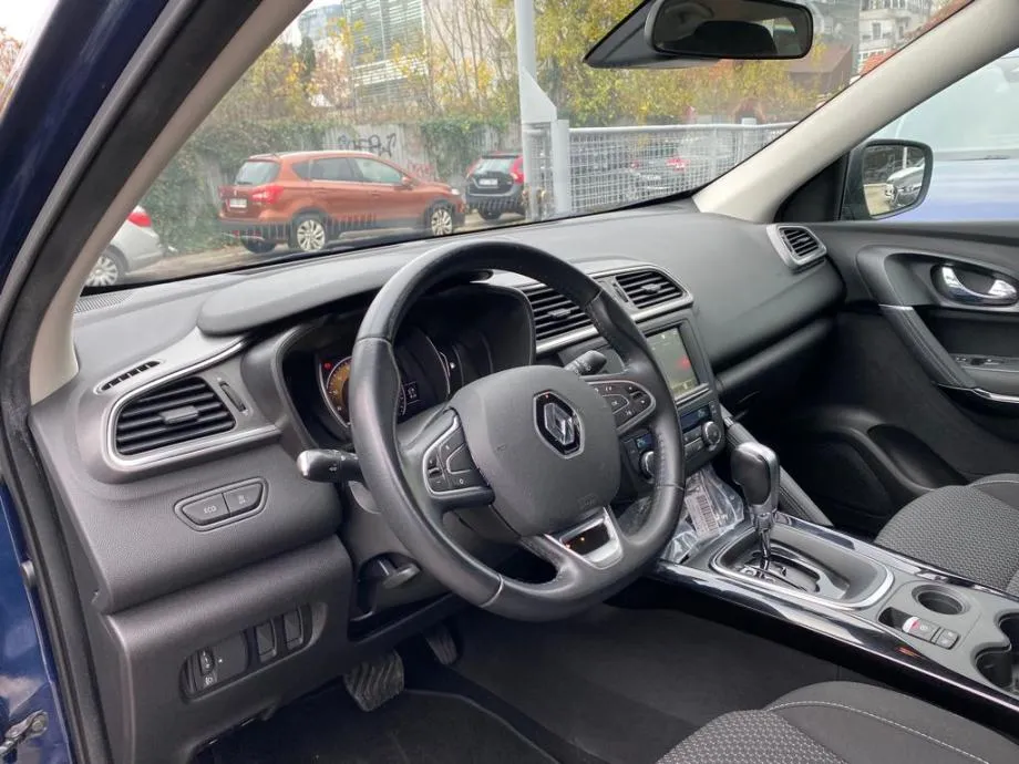 renault kadjar dci 110 automatik, keyless, navigacija, 4x garancija!! - slika 18