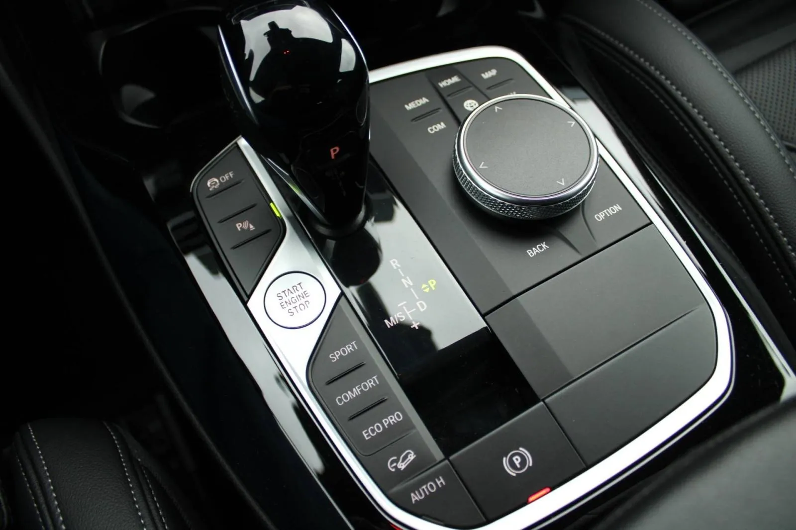 bmw x4 20d xdrive automatik m-paket *led, navigacija, kamera* - slika 20