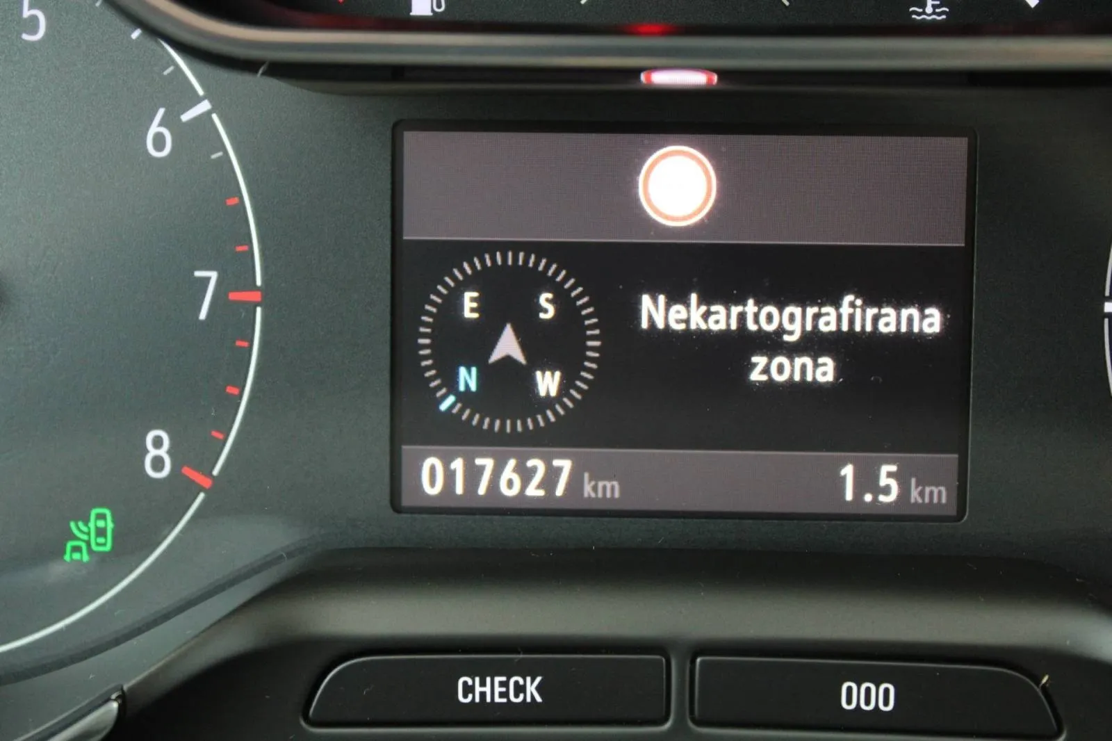 opel crossland 1.2 turbo ultimate *led, navigacija, kamera* - slika 20
