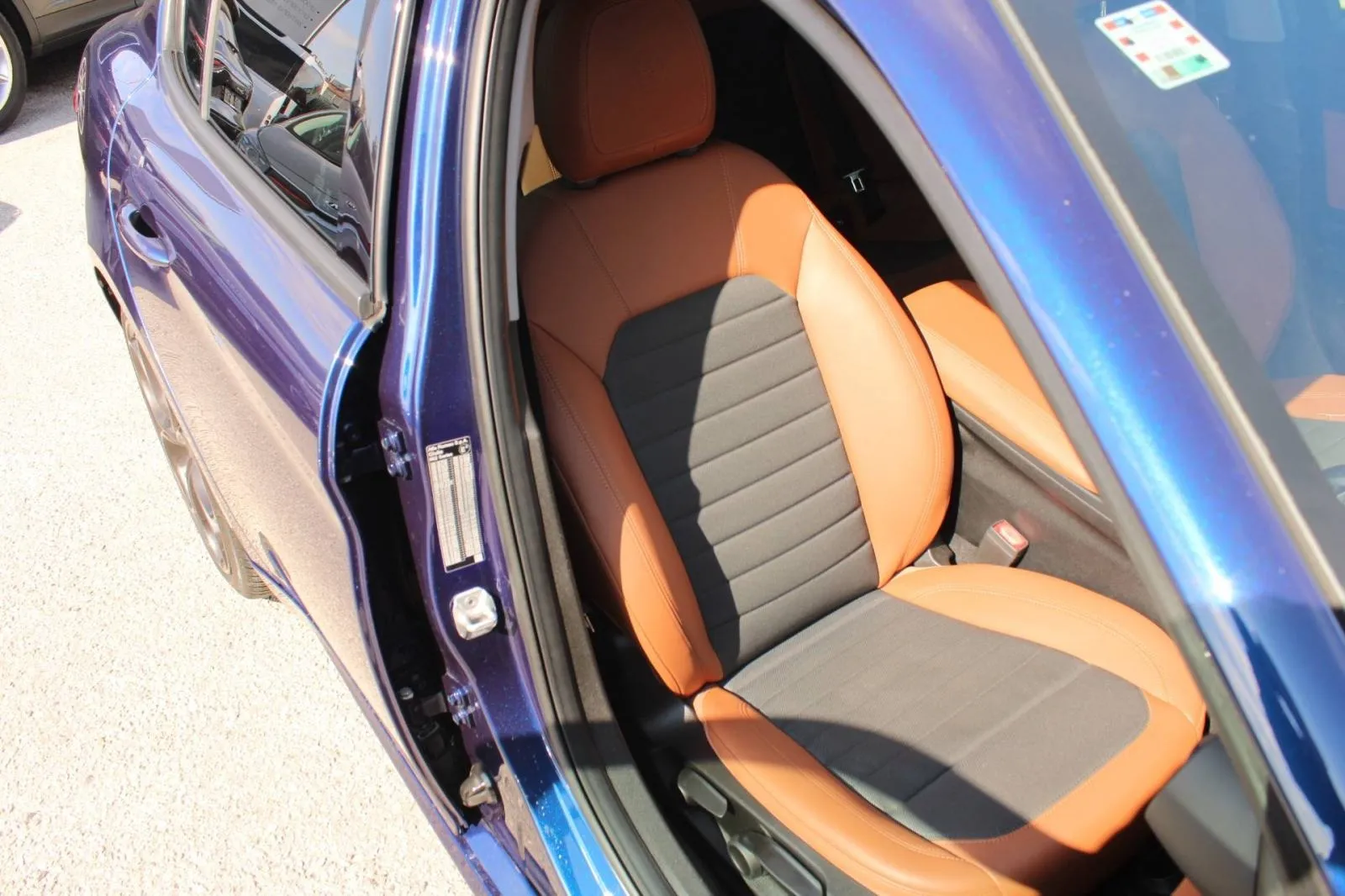 alfa romeo giulia 2.2 jtd automatik - slika 12