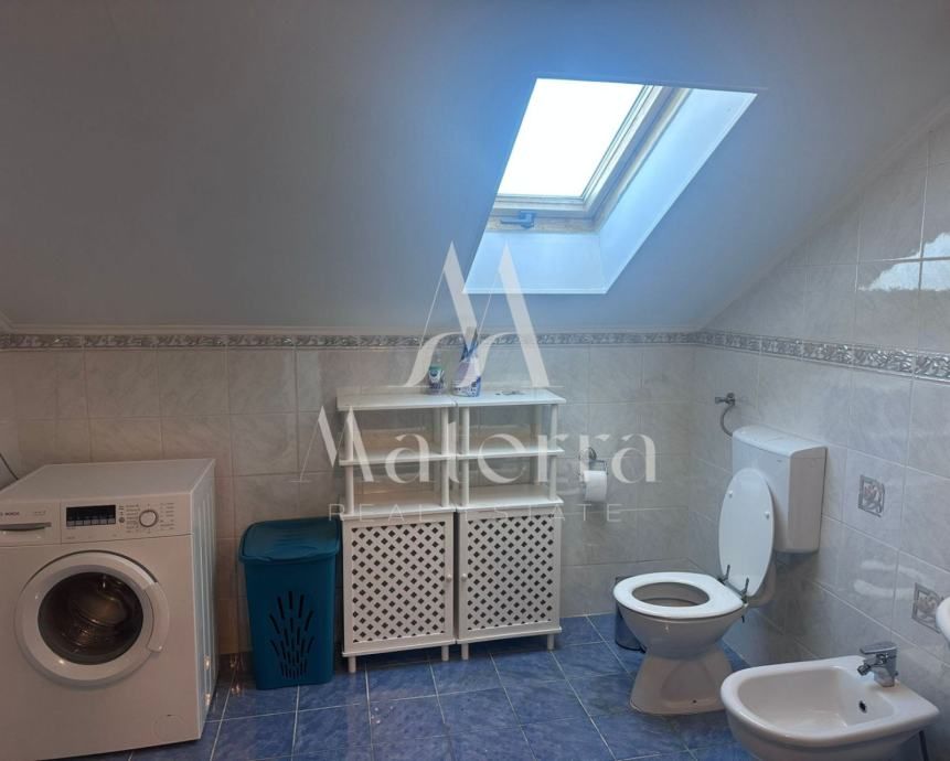 prekrasna vila sa 6 apartmana nadomak mora (prodaja) - slika 15