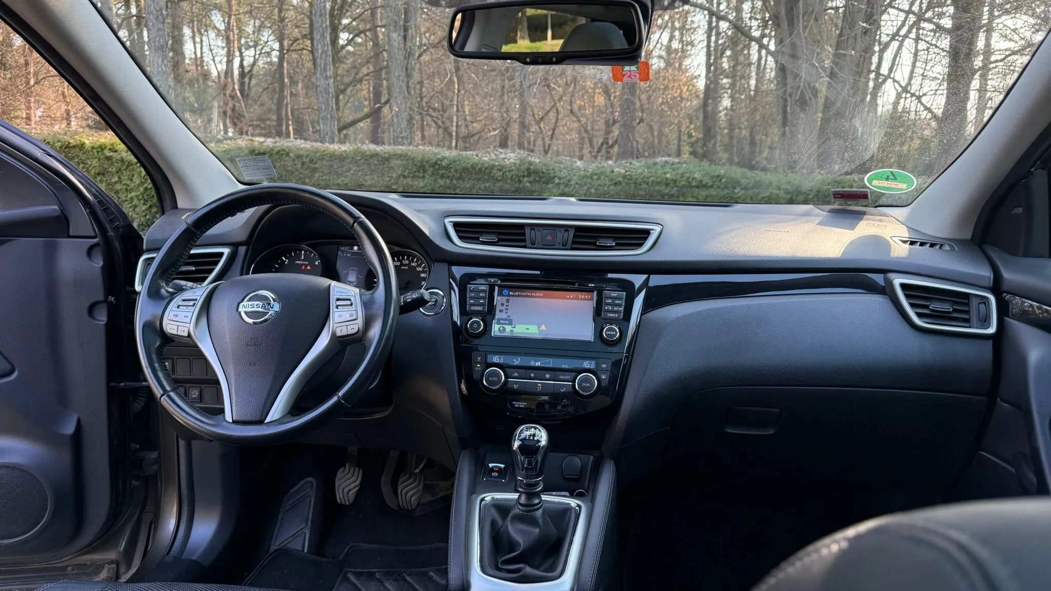 nissan qashqai 1,6 dci, tekna, panorama, top - slika 19
