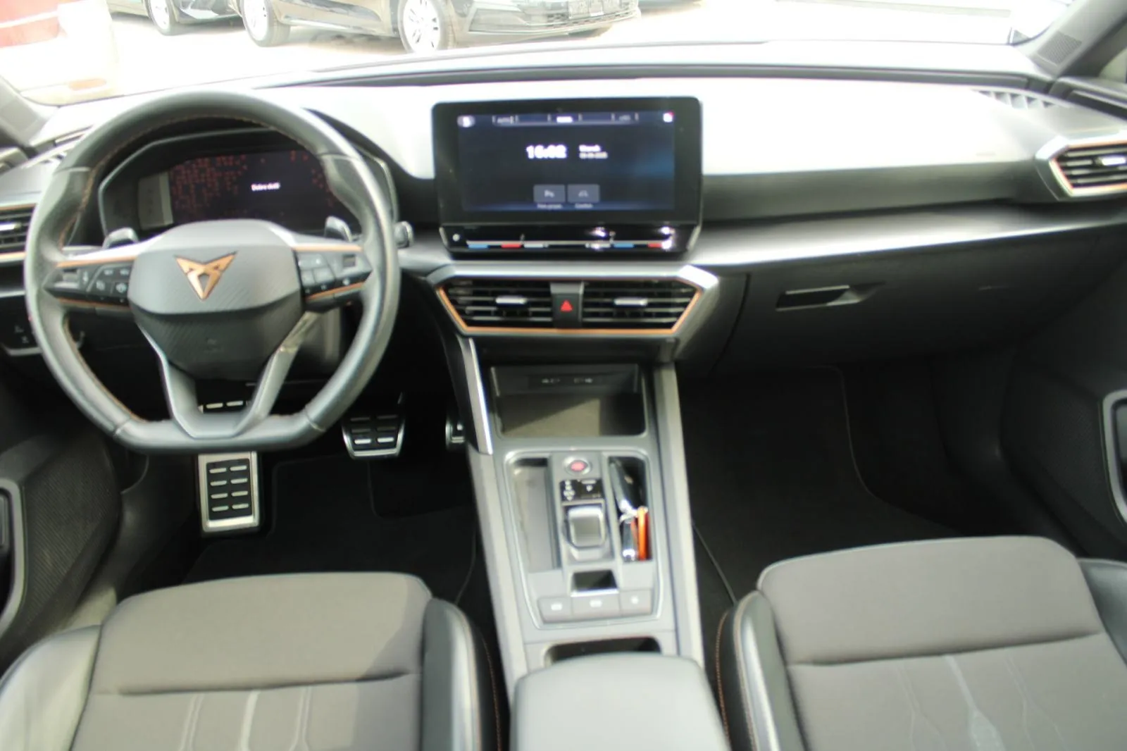 cupra leon 1.4 e hybrid dsg *led,navigacija* automatik - slika 9