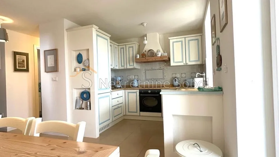 martinšćica, otok cres - 2s+db, 81.50 n2 prodaja - slika 3