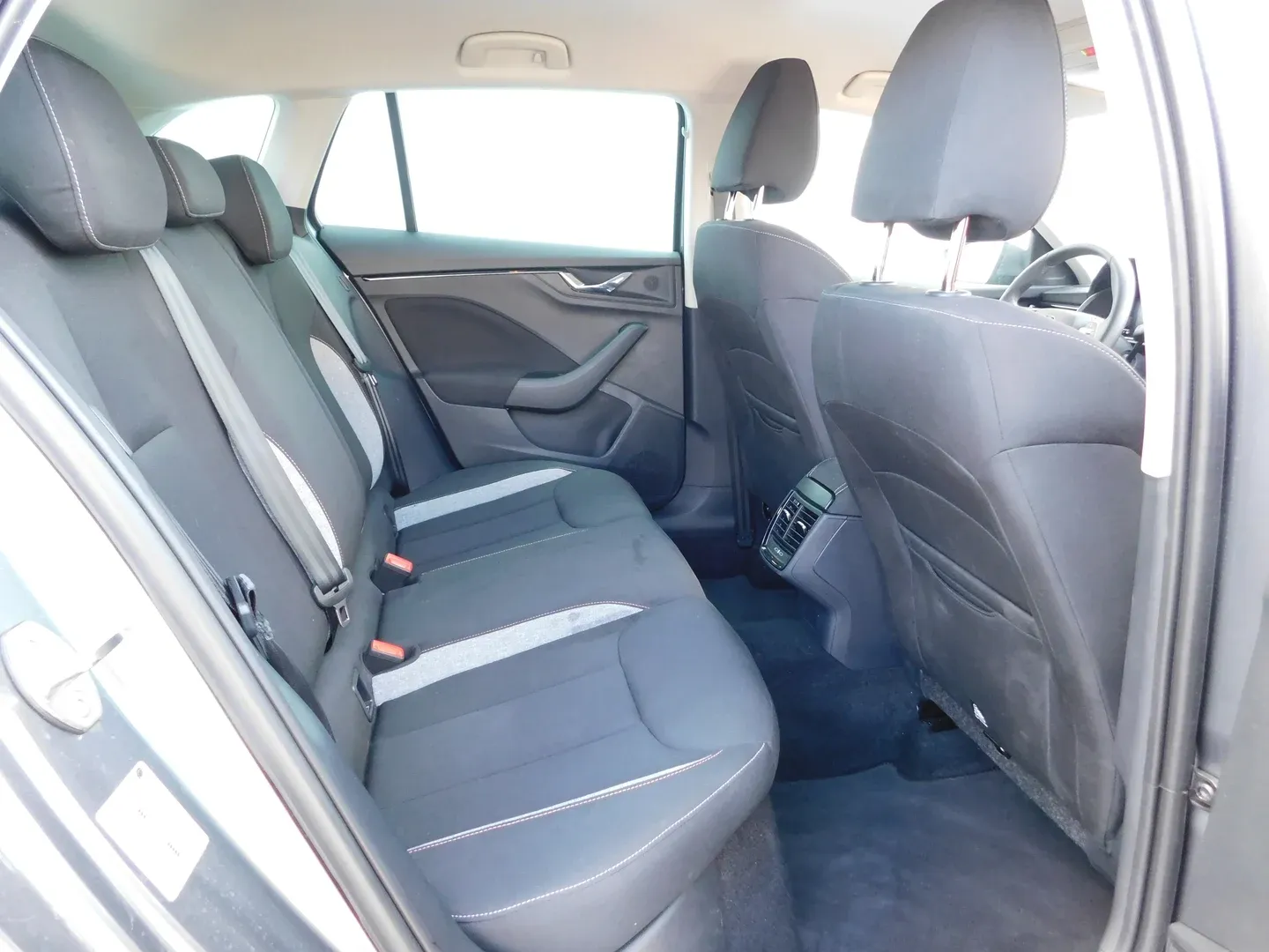 11747 škoda scala fl selection 1.0 tsi - slika 13