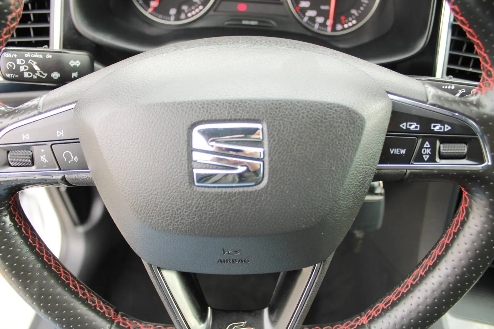 seat ateca 1.5 tsi fr - slika 14