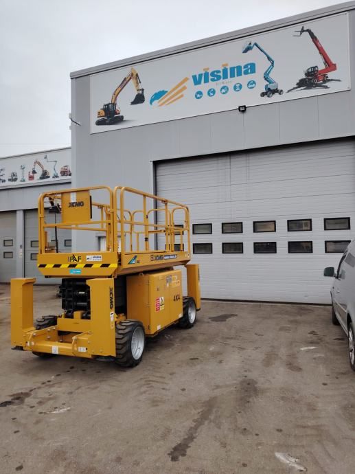 samohodna podizna platforma xcmg sa pogonom 4x4, visina 12 m - slika 8