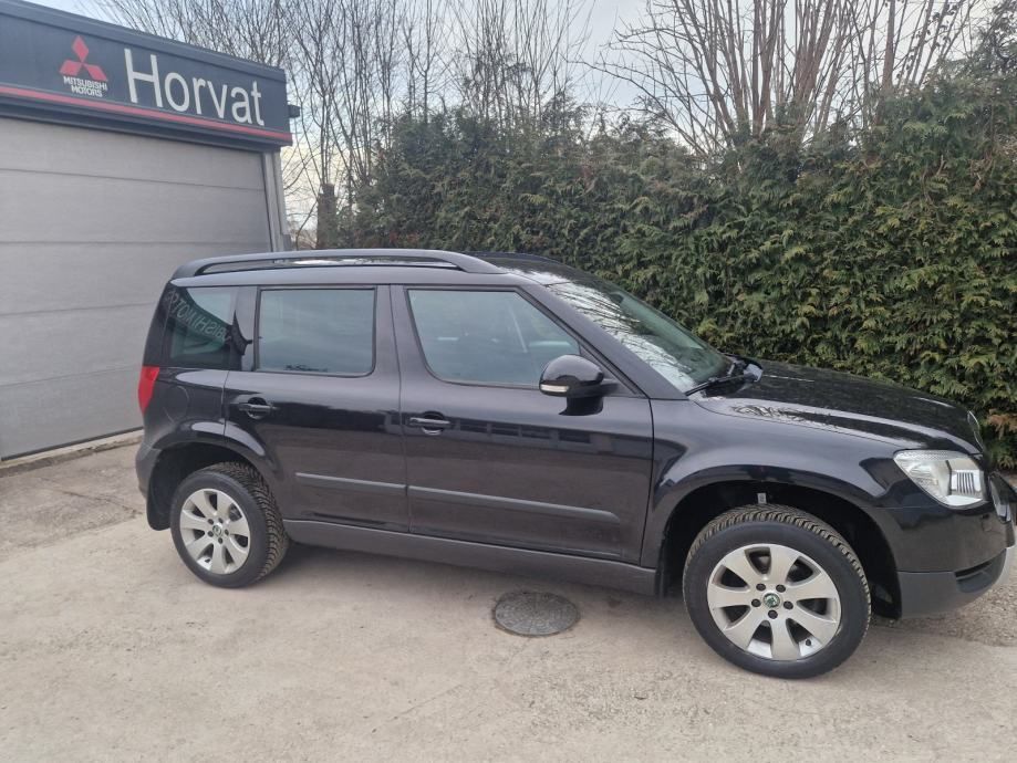 škoda yeti 2,0 tdi pocinčan kao nov 1.lak i 1.vlasnik mog pl karticama - slika 1