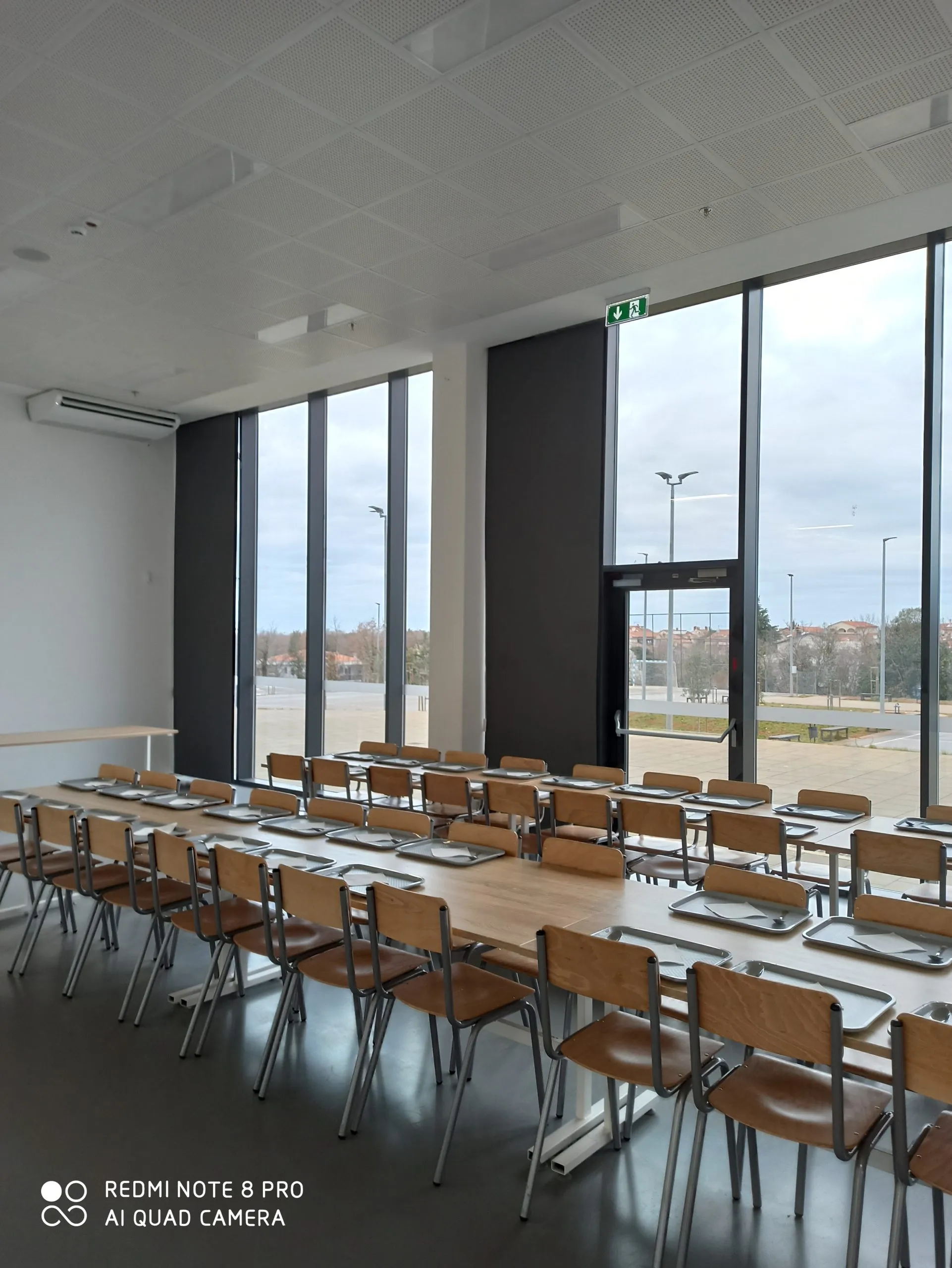 rolo i panel mehanizam zaštita od sunca - slika 12