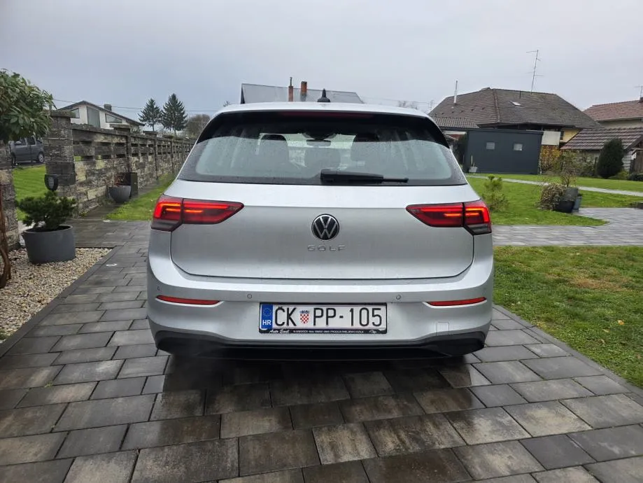 vw golf 8 1,5 tsi - slika 7