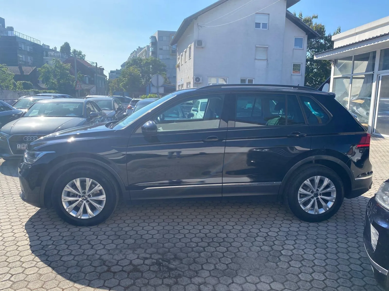 vw tiguan 2.0 tdi 150 ks, dsg, life business 4x garancija - slika 2