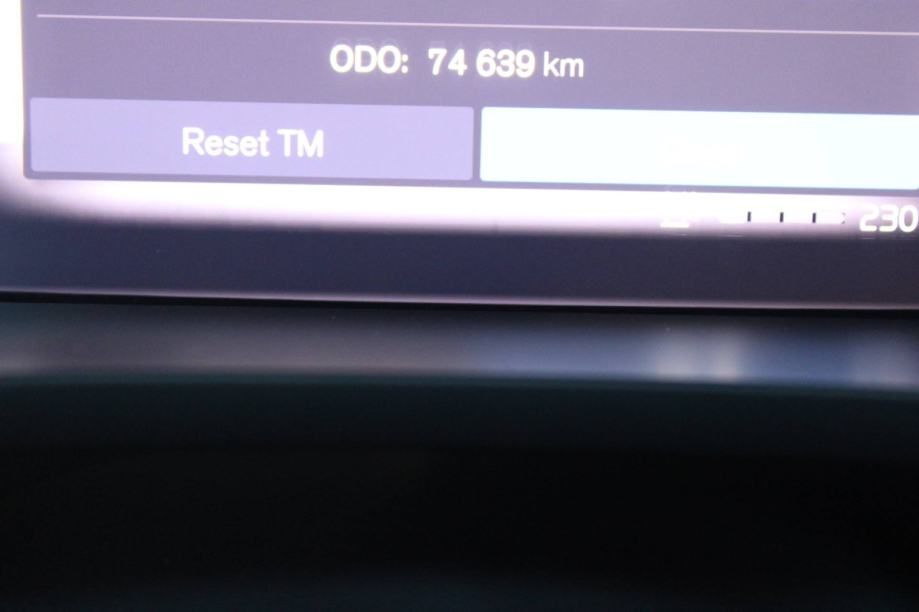 volvo xc60 2.0d b4 automatik *led, navigacija, kamera* - slika 11