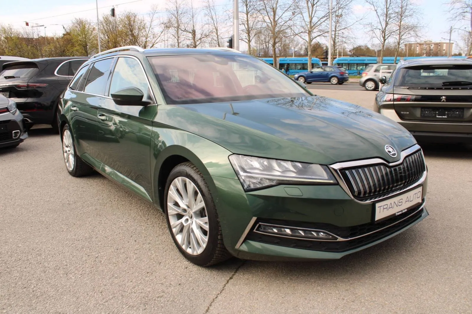 škoda superb combi 1.4 tsi iv automatik *led, navigacija, kamera* - slika 3
