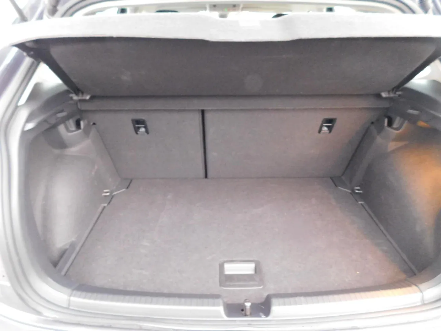 10038 volkswagen polo 1.0 tsi life - slika 13