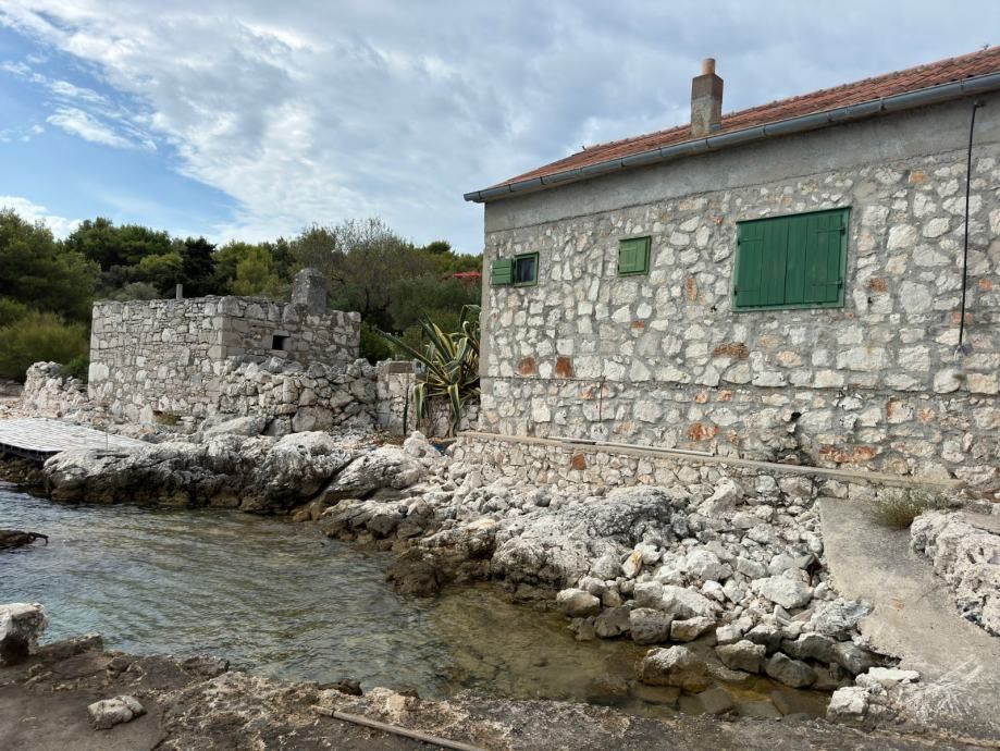 !!prvi red do mora ,otok žut,kuća 70m2!! (prodaja) - slika 14