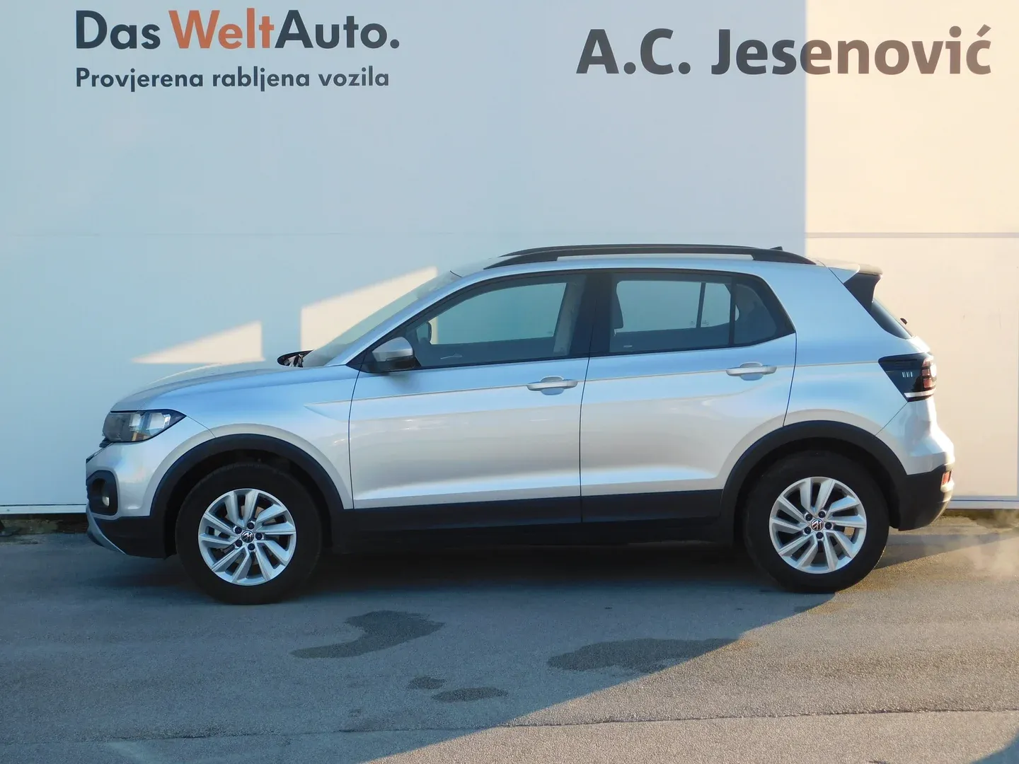 10473 volkswagen t-cross 1.0 tsi life - slika 6