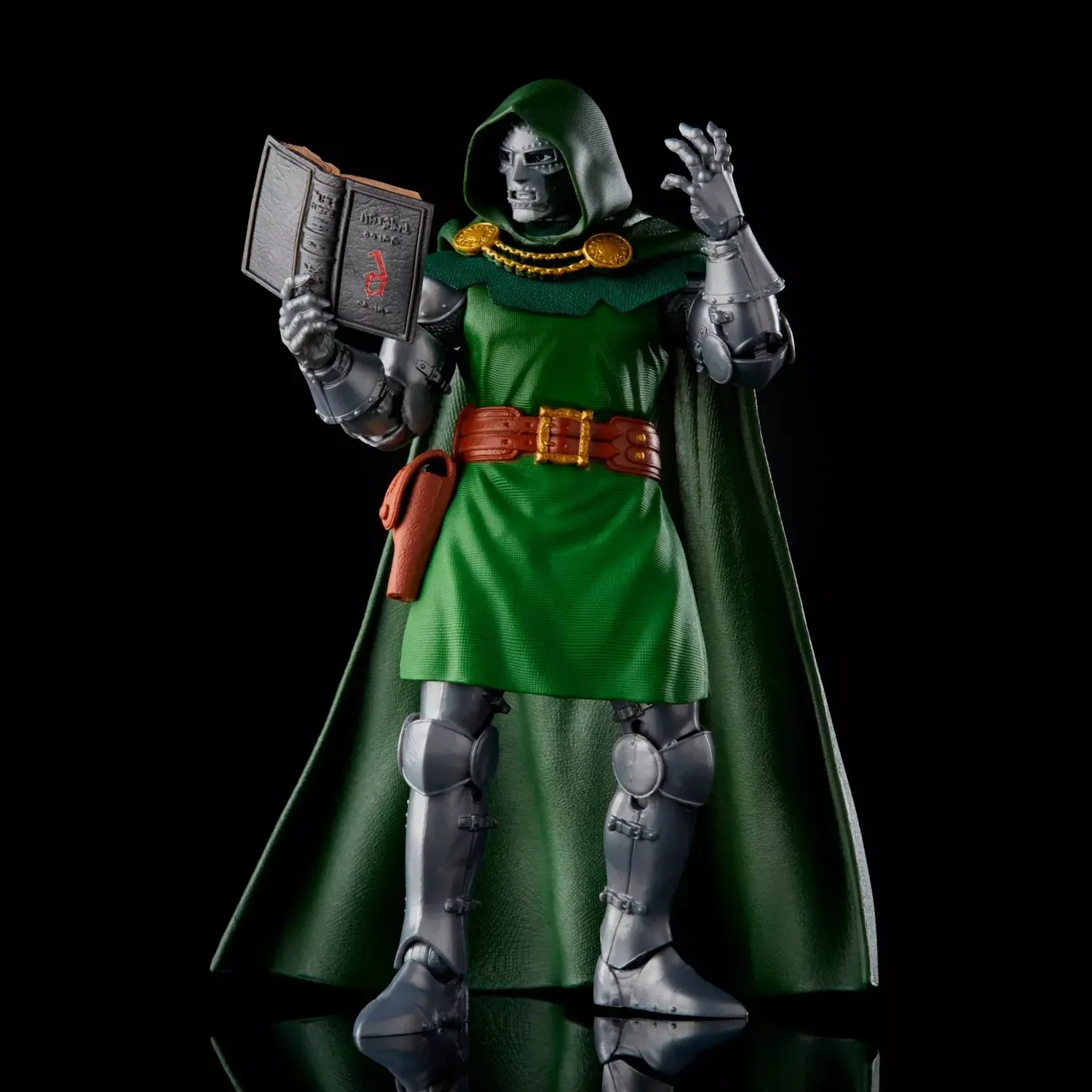marvel legends series: fantastic four – dr. doom figura, 15cm - slika 2