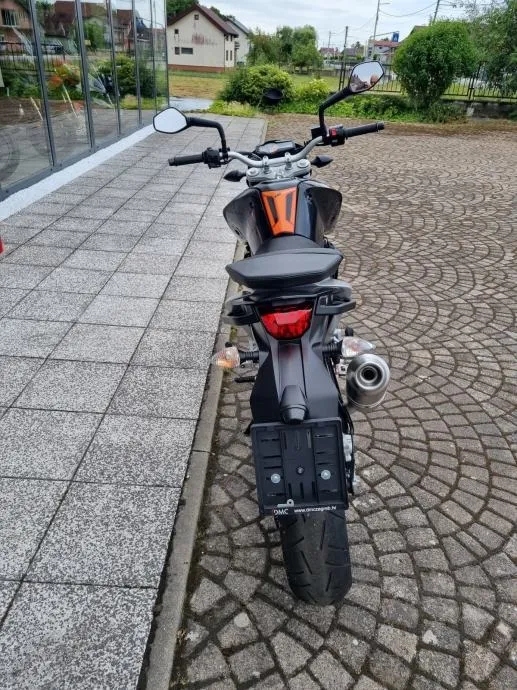 ktm duke 690 abs, 2013 god. - slika 4