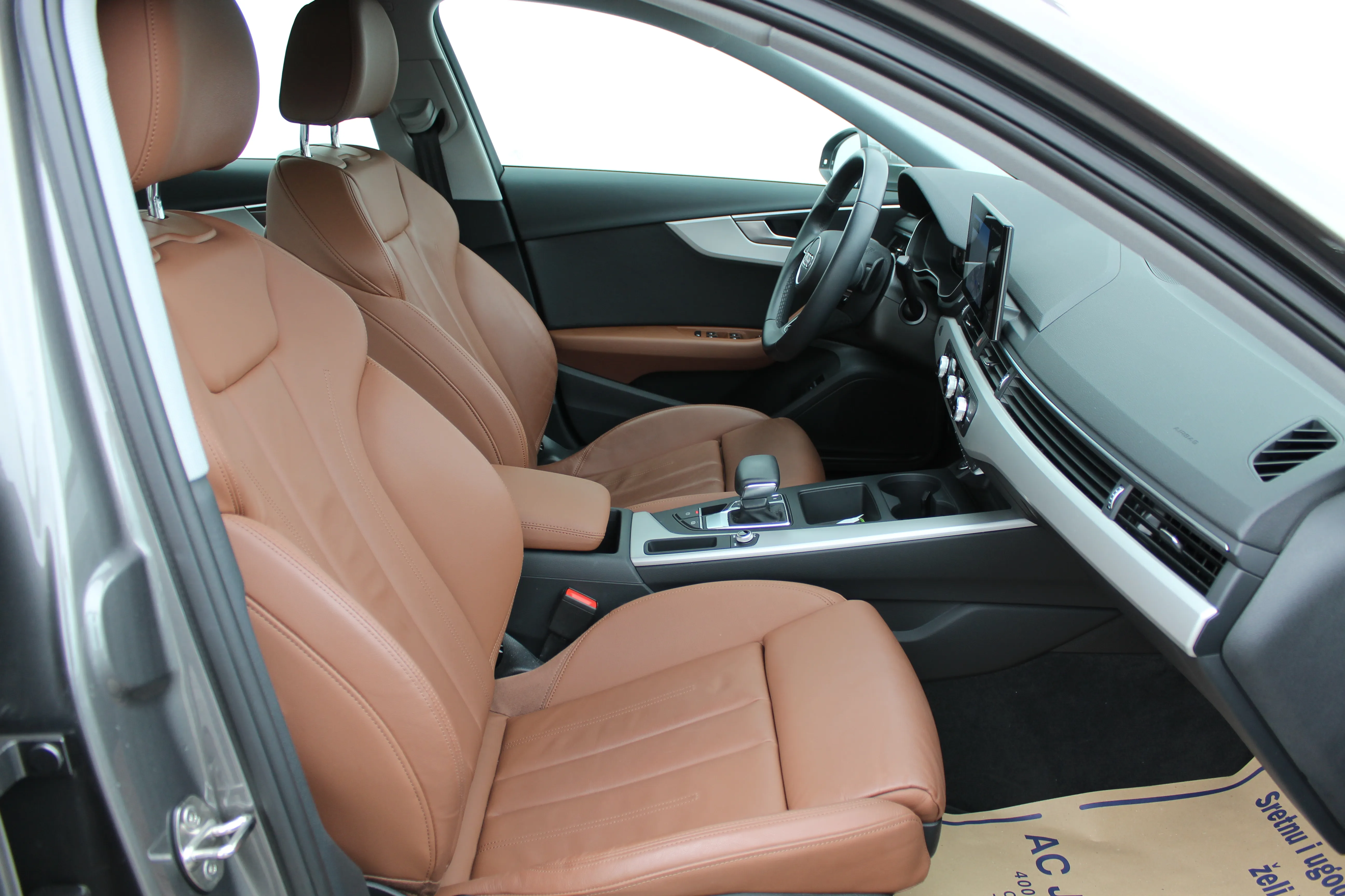 13227 audi a4 30tdi s tr - slika 12