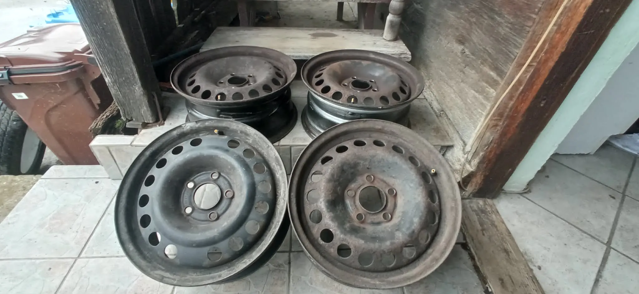 čelične felge 15'' rupe 5x110, 4 kom. + michelin ratkape gratis - slika 3