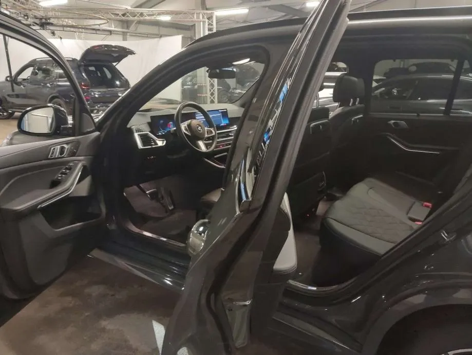 bmw x5 4.0d m sport pro 352 ks,panorama,vent.sje,soft-close vrata, pdv - slika 11