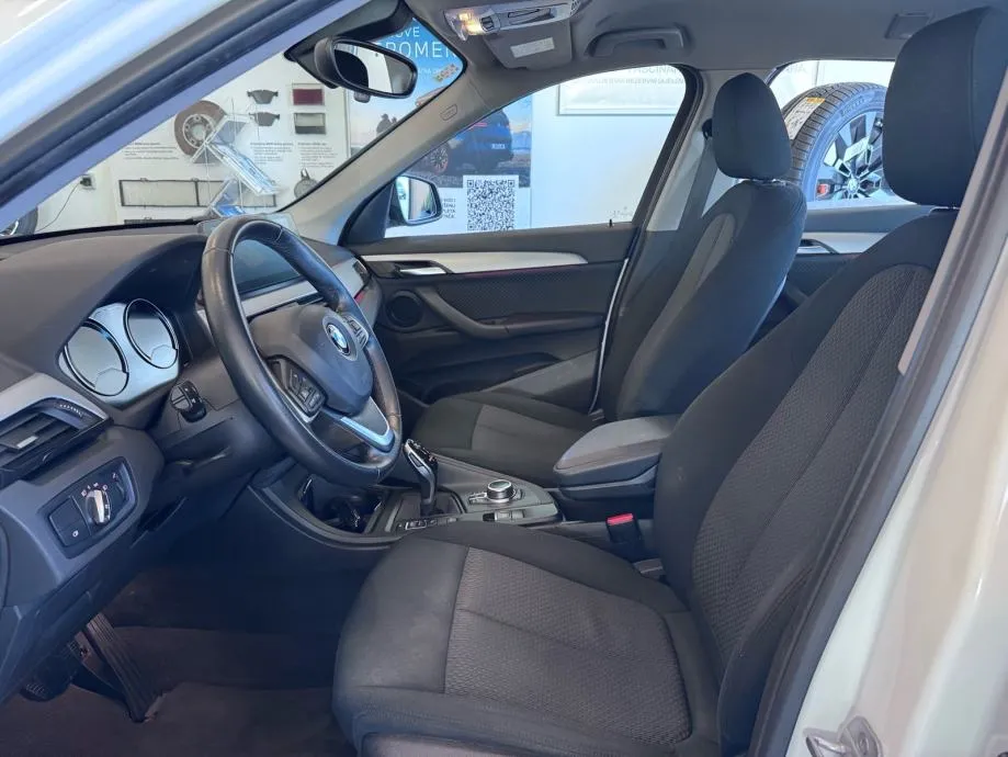 bmw x1 xdrive18d advantage automatik - slika 6