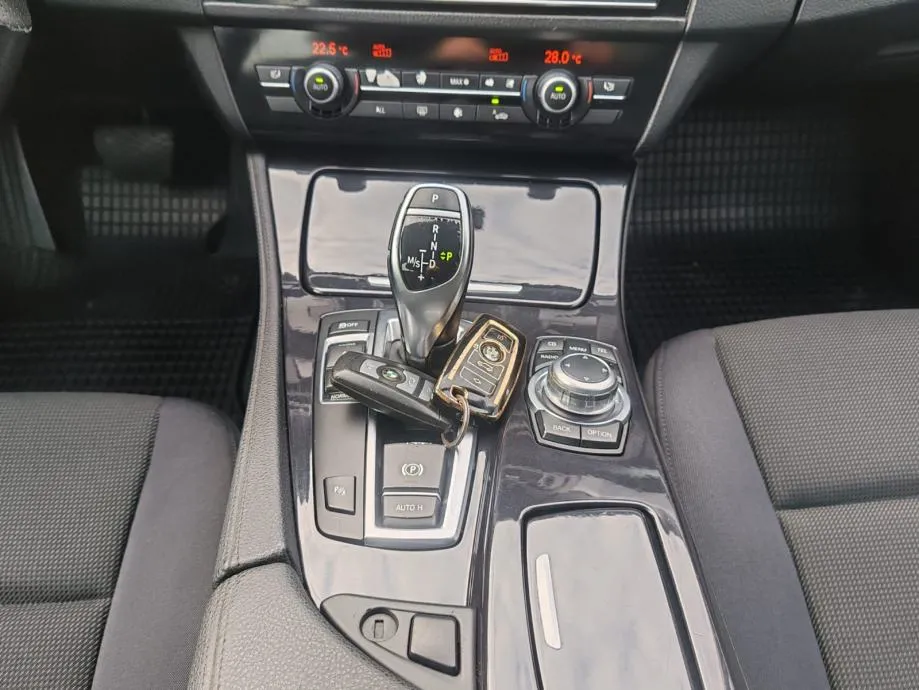 bmw serija 5 520d automatik, 2011g, 274000 km, kartice 24/36 rata - slika 15