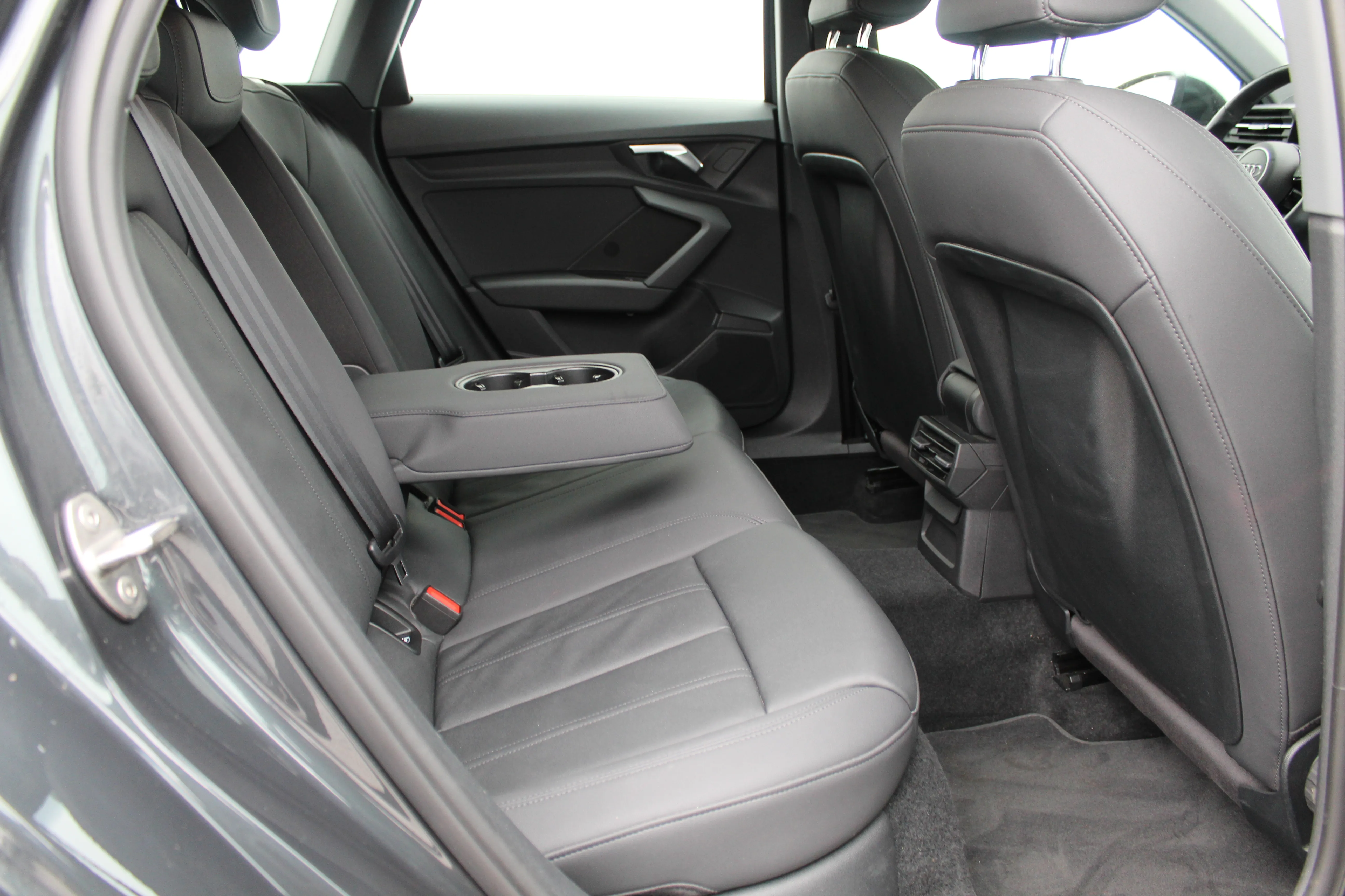 12953 audi a3 sportback 30 tdi - slika 13